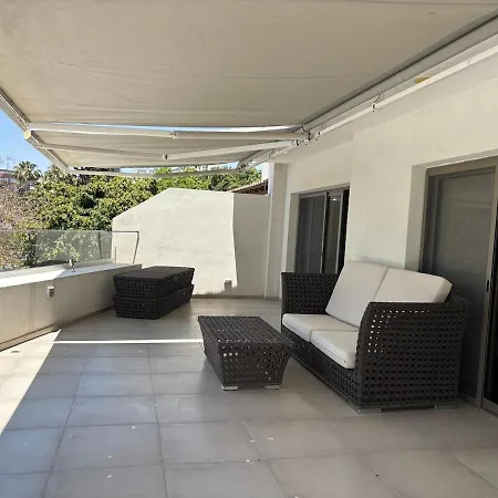 Flat With Huge Veranda At The Limassol