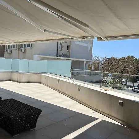 Apartman Flat With Huge Veranda At The Limassol